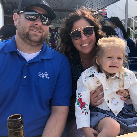 Meet your Posher, Amanda - Picture 15 of 15